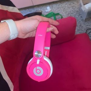 Beats mixer headphones